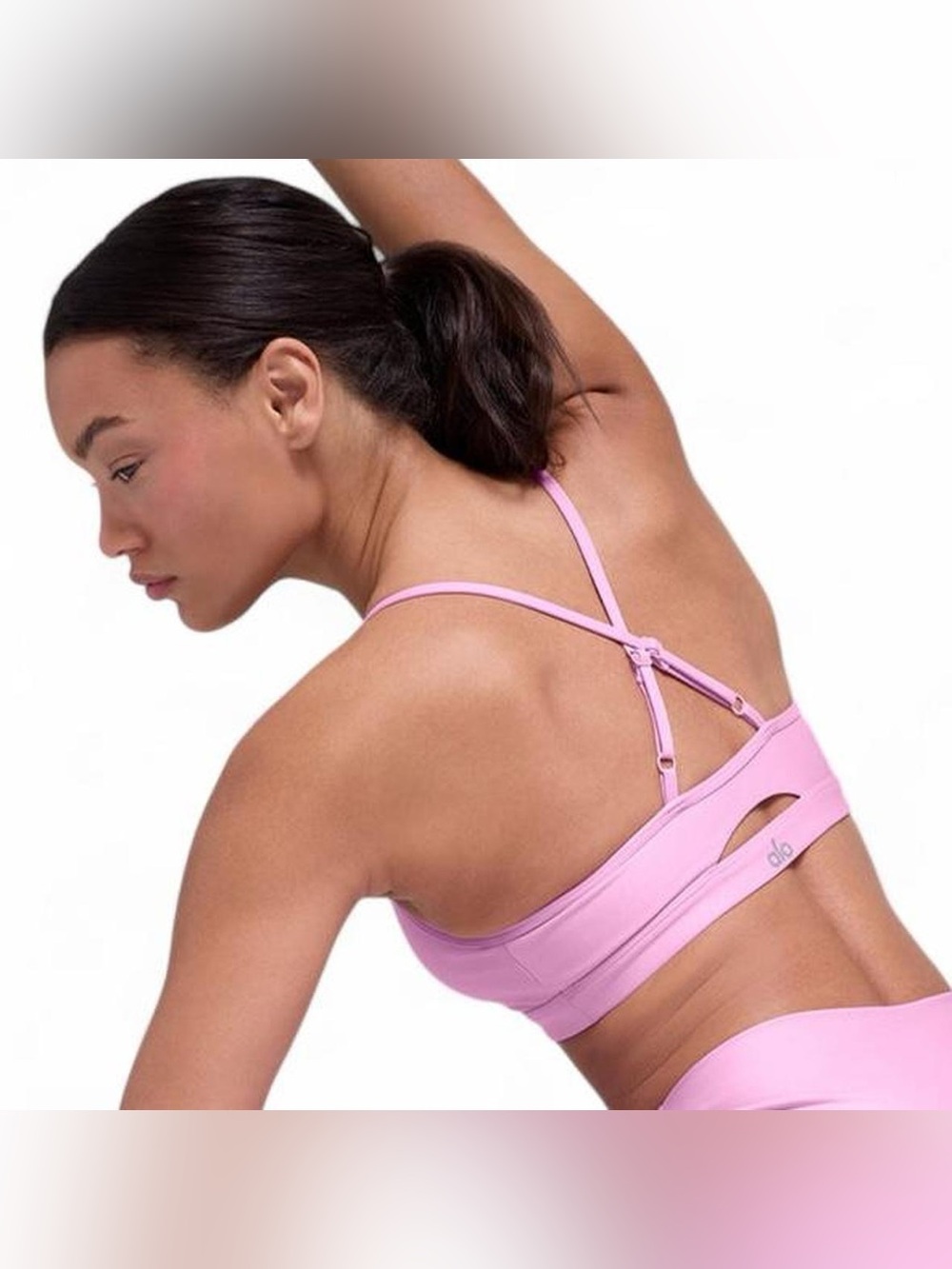 ALO Yoga Airlift Intrigue Bra -Candy Heart Pink Size Medium EUC Padded